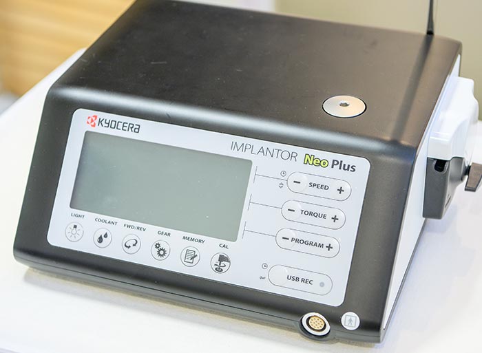ストローマン社製インプラントを採用～長年の臨床実績を誇るインプラントシステム～